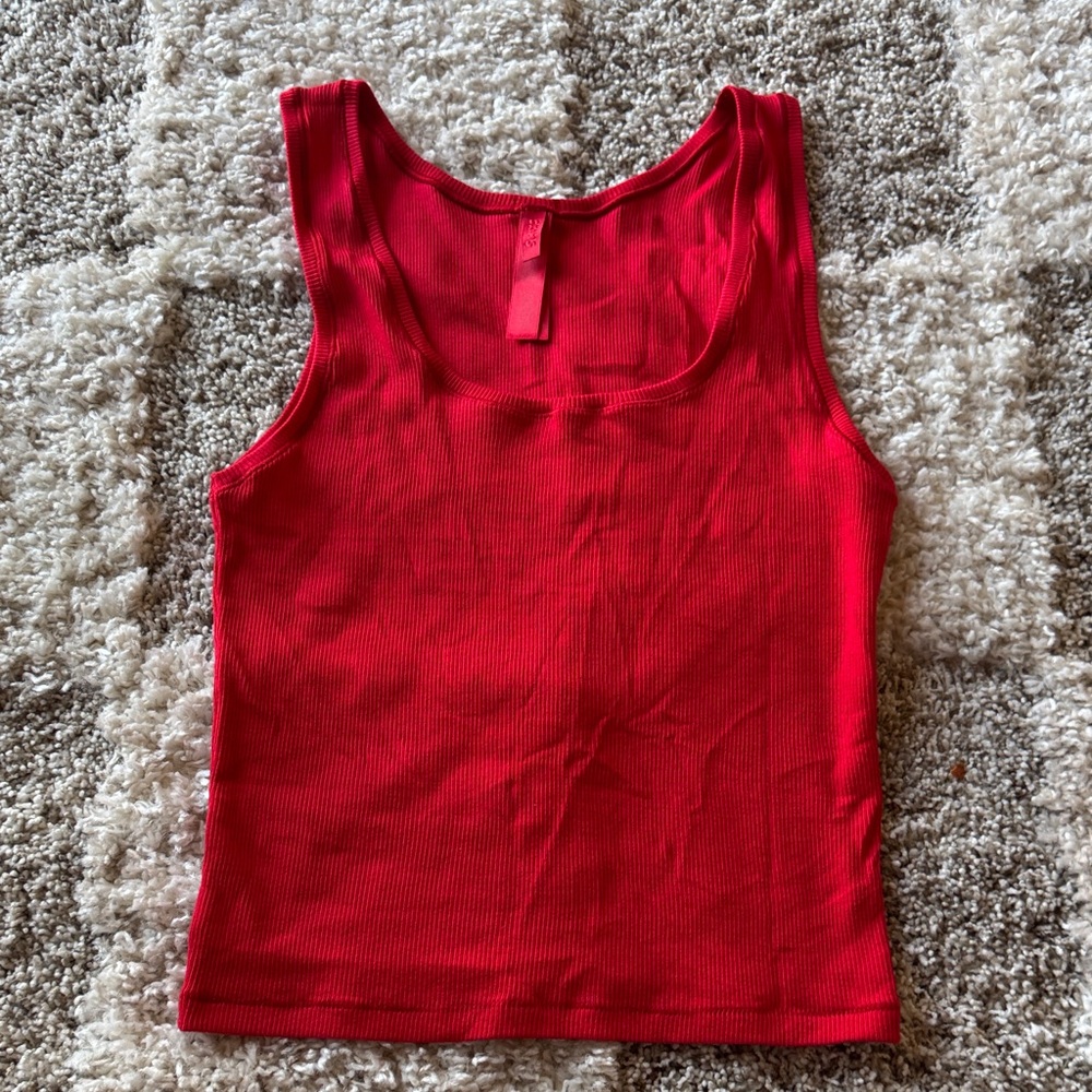 Skims tank